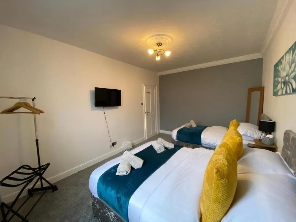 Cosy 2 Bed Flat In Swansea - Home Away From Home